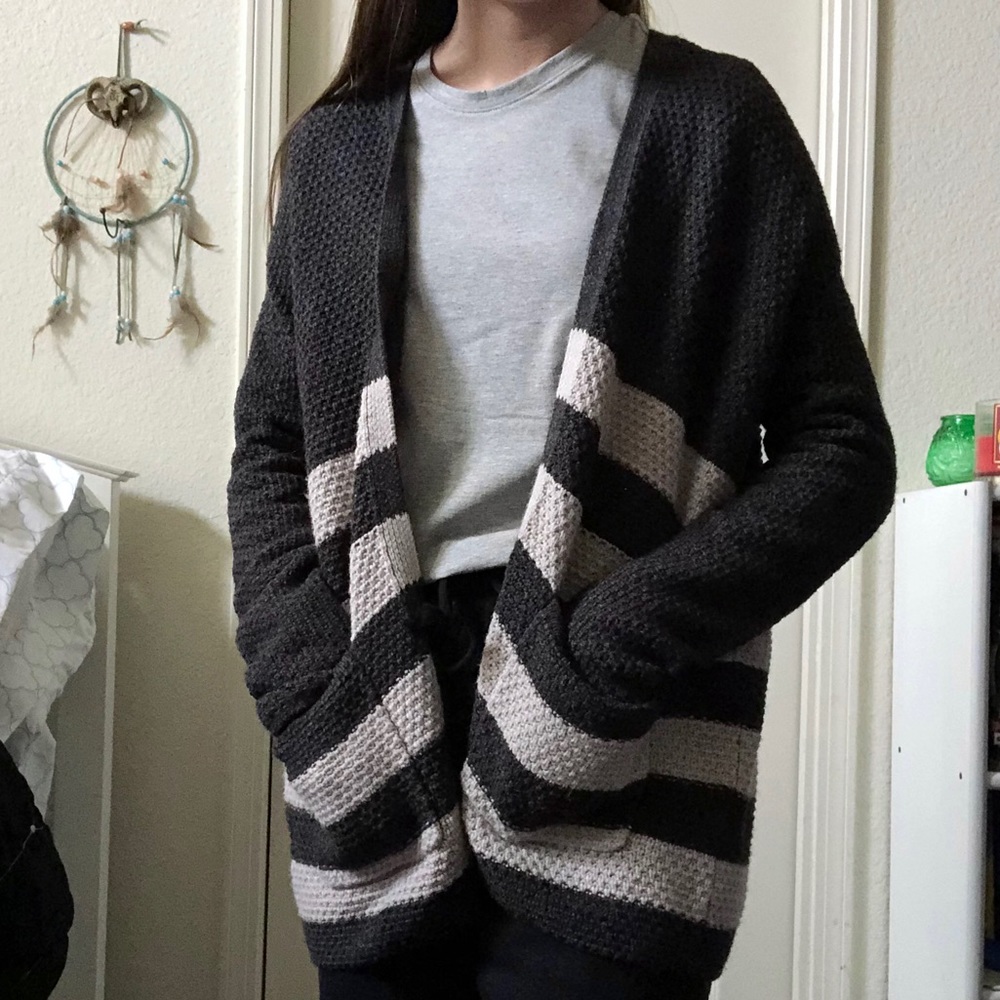 Forever 21 Horizontal Stripe Cardigan w/pockets